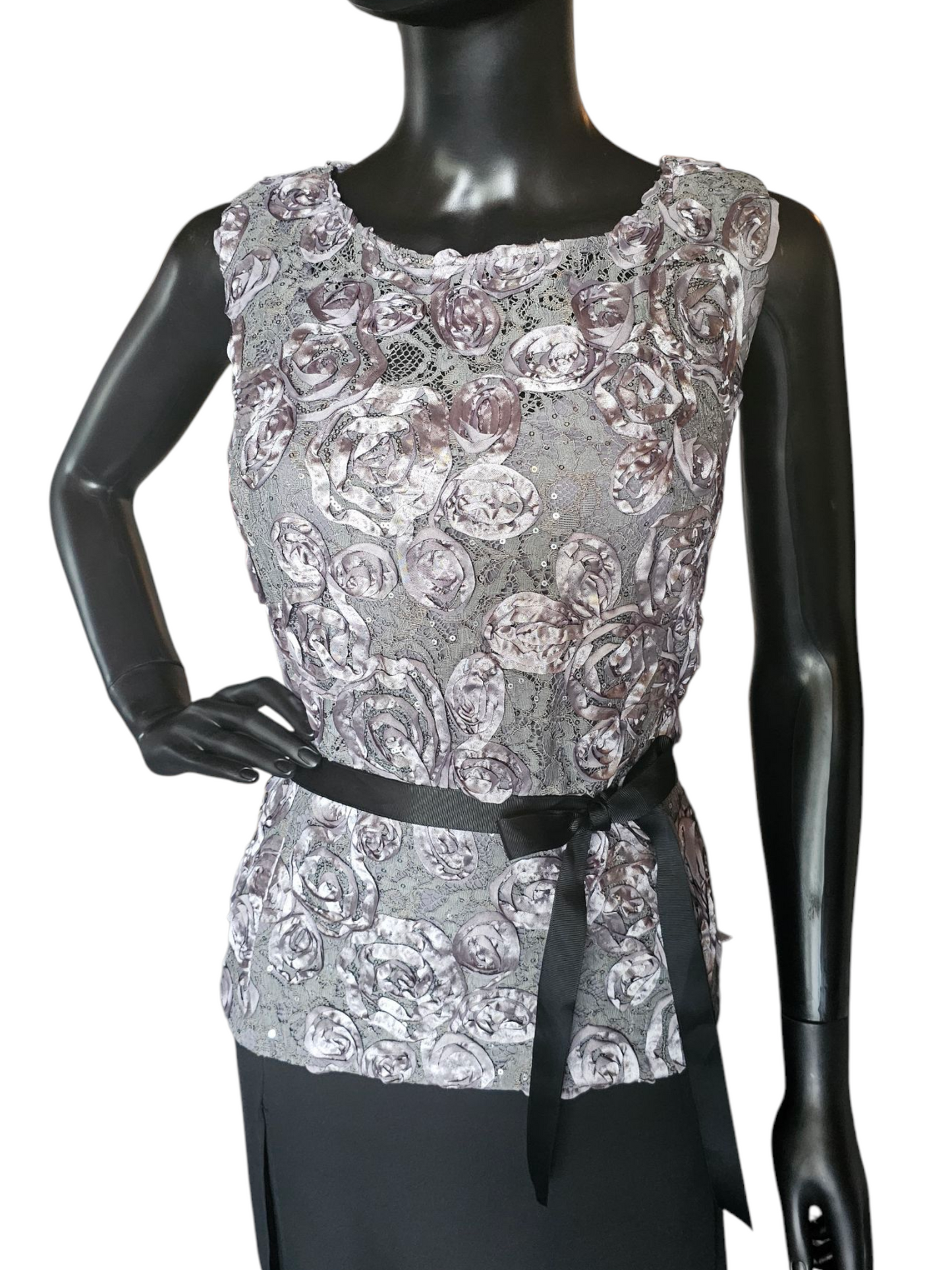 Alex Evenings 2-Piece Grey 3D Lace & Black Pant Formal Outfit