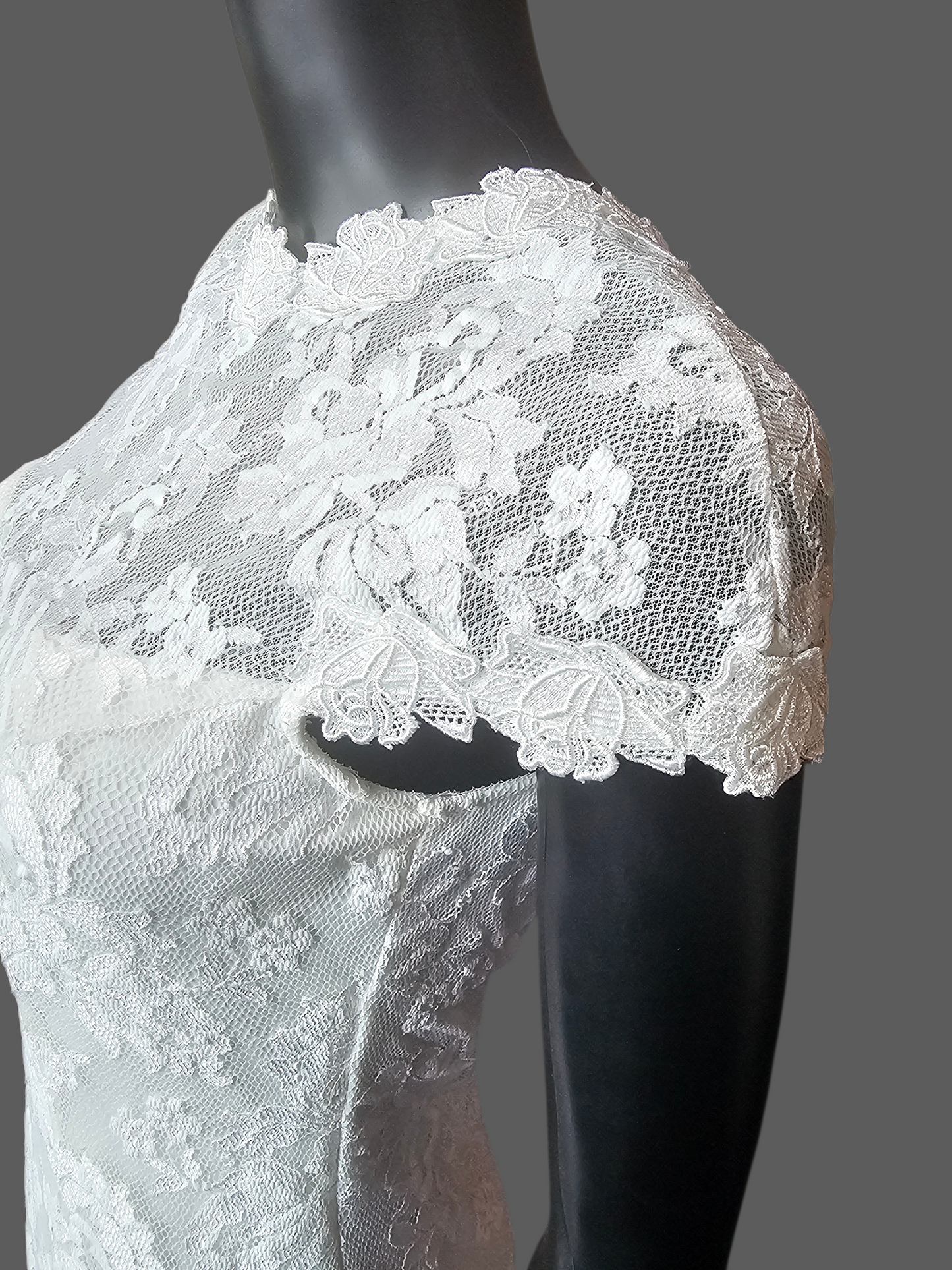 White Lace Fitted Cap Sleeve Straight Cut Ankle Length Formal Dress