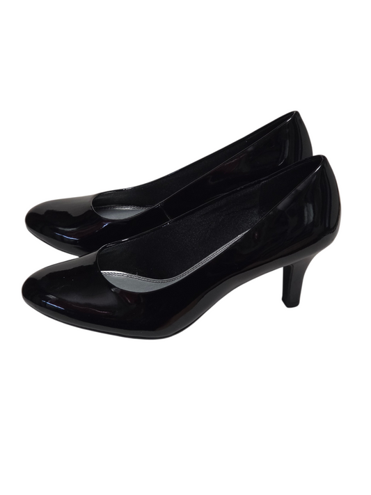 Black Round Toe Patent Leather Pump Shoe - Lifestride