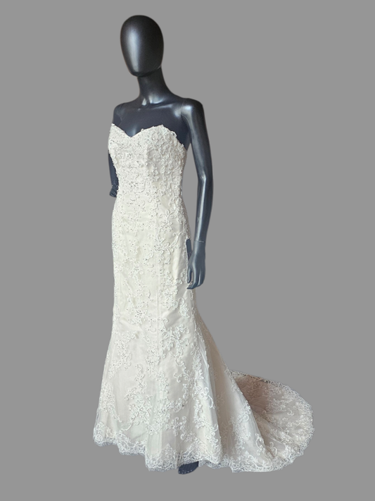 Ivory Lace Fit/Flare Sweetheart  Wedding Gown - Sottero & Midgley