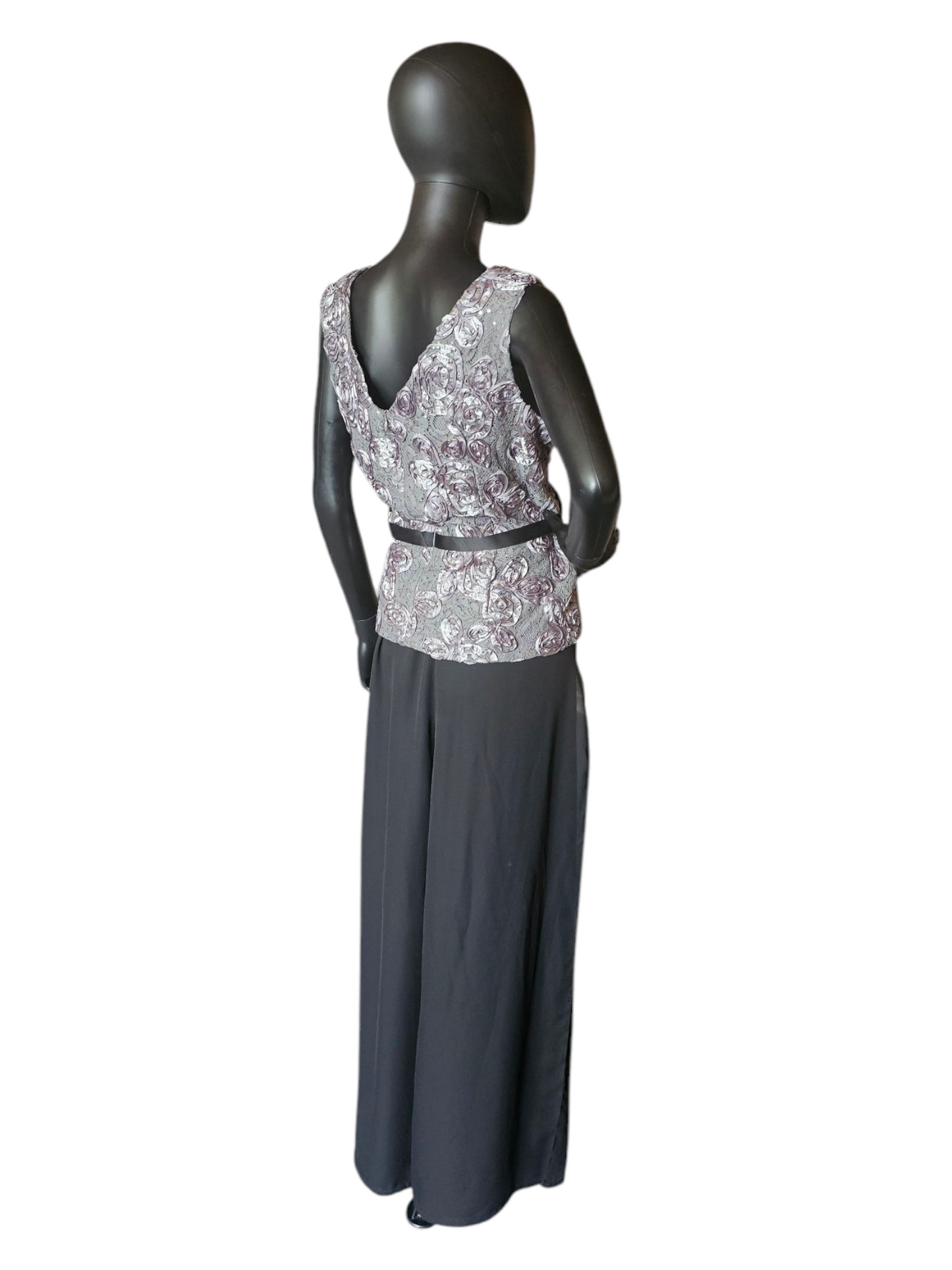 Alex Evenings 2-Piece Grey 3D Lace & Black Pant Formal Outfit