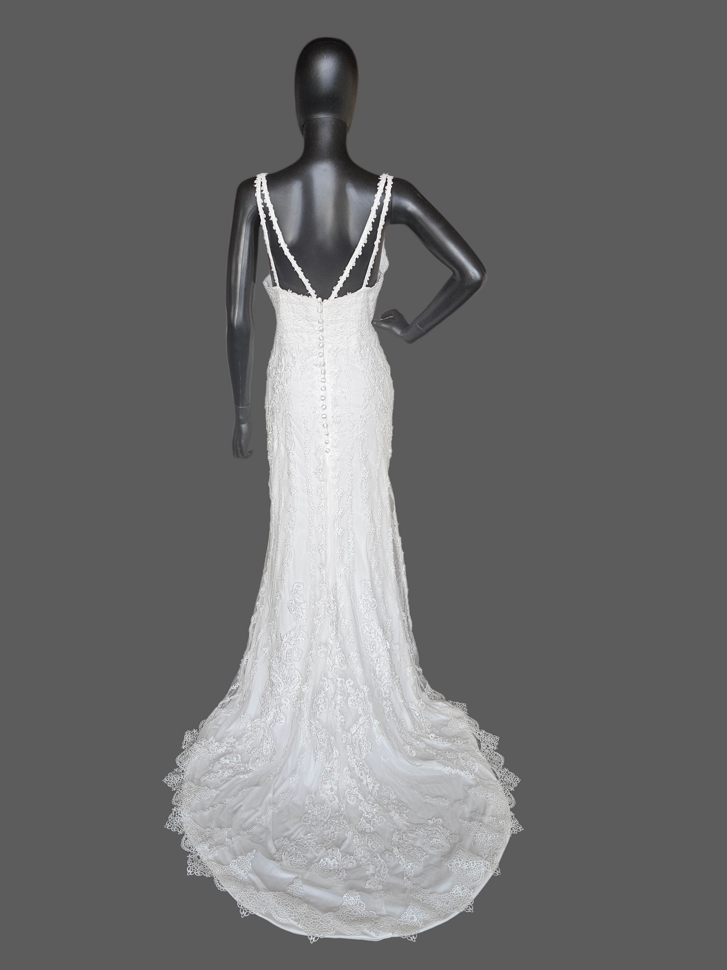 Ivory Bohemian Lace Spaghetti Strap Wedding Gown