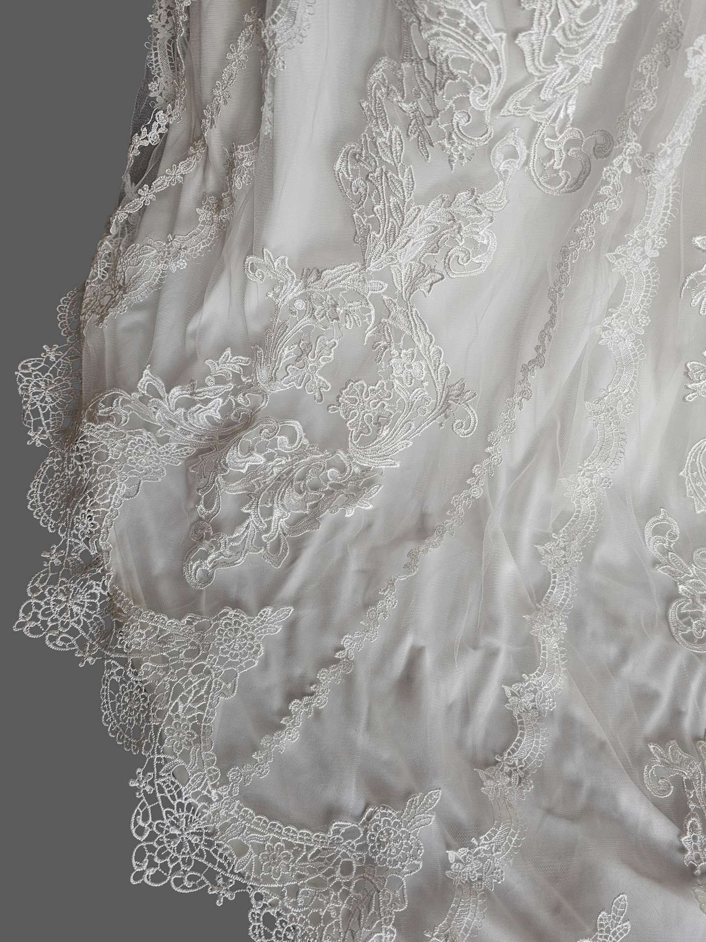 Ivory Bohemian Lace Spaghetti Strap Wedding Gown