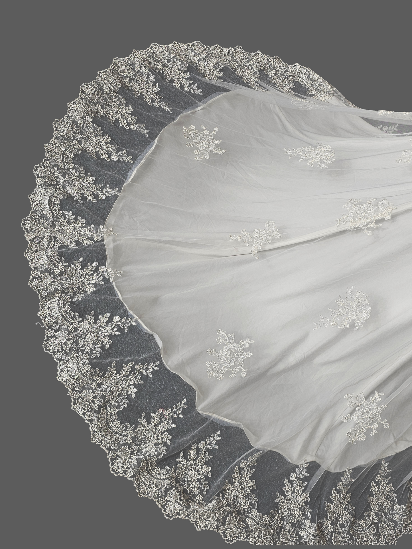 Corded Ivory Lace Fit/Flare Cap Sleeve Wedding Gown - Da Vinci