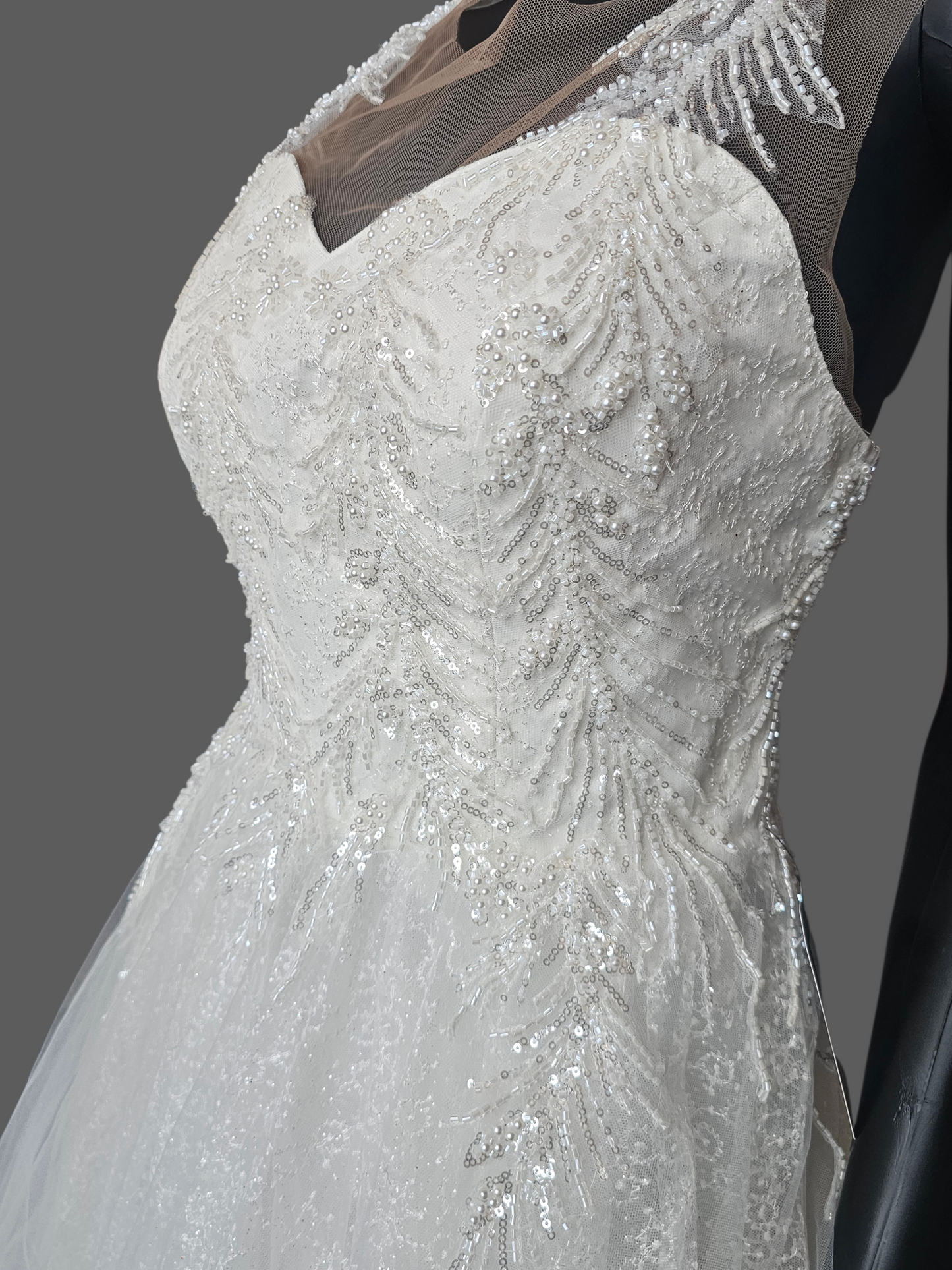 Ivory Illusion Sweetheart Sparkle Lace Underlay A-Line Wedding Gown - Di La Sena