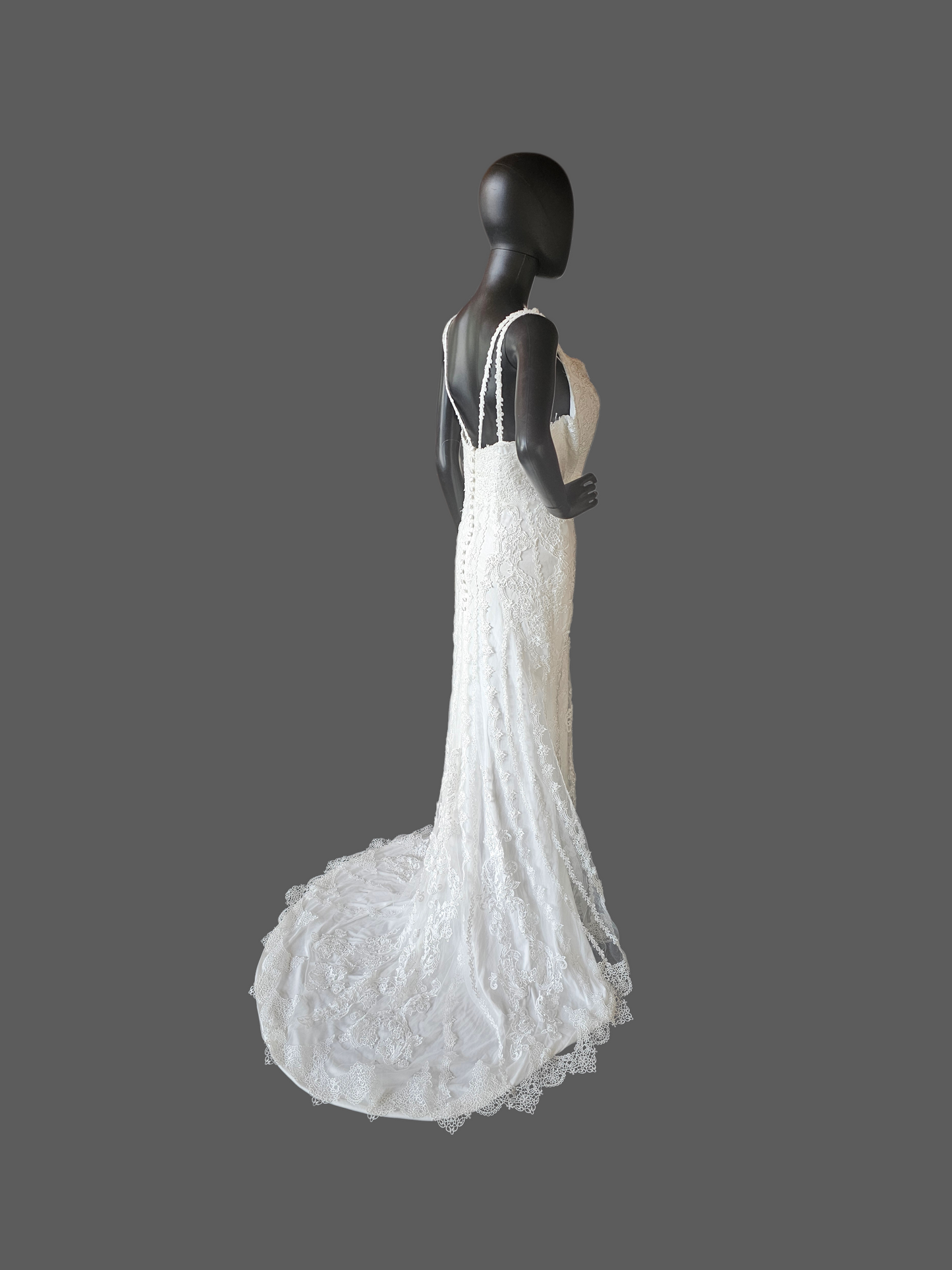 Ivory Bohemian Lace Spaghetti Strap Wedding Gown