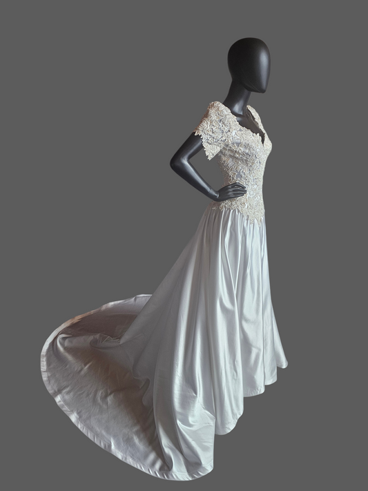 Vintage White Embroidered Cap Sleeve N-Neck Wedding Gown - Modest