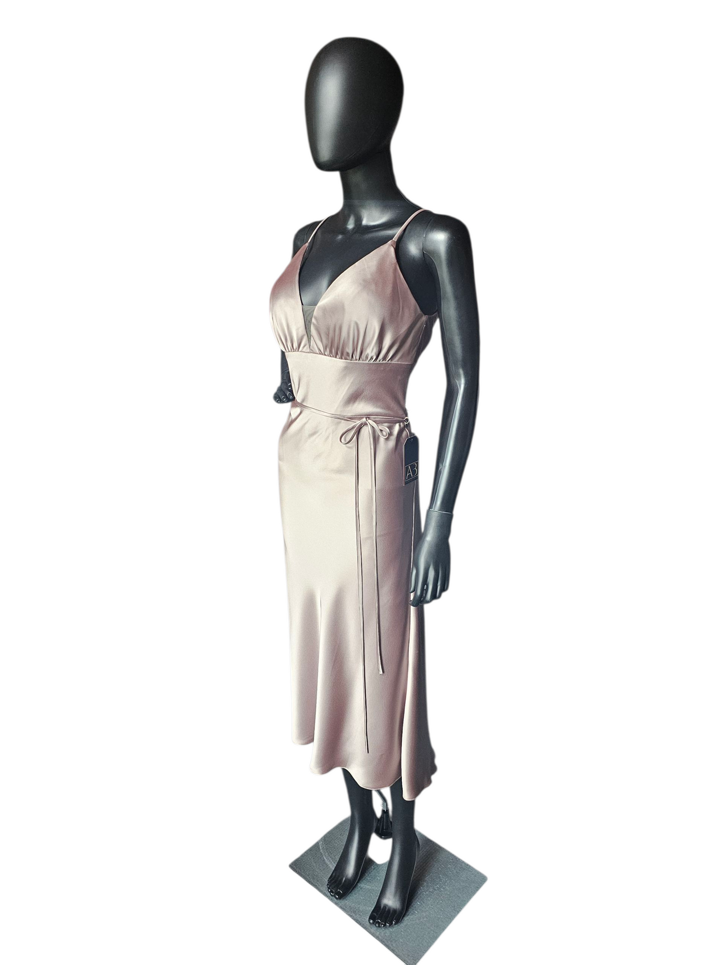 Latte Silky Satin V-Neck Plunge Fitted Party/Cocktail Dress NWOT - Mori Lee