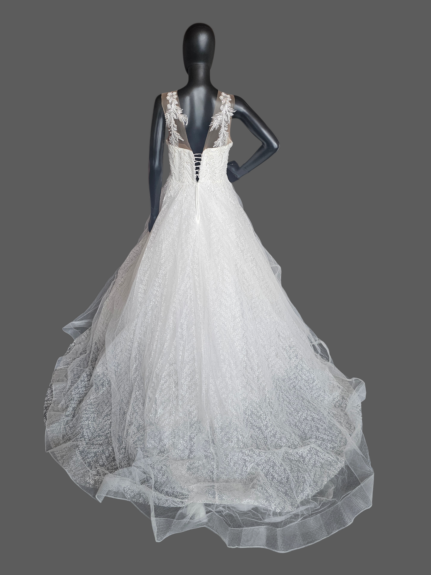 Ivory Illusion Sweetheart Sparkle Lace Underlay A-Line Wedding Gown - Di La Sena