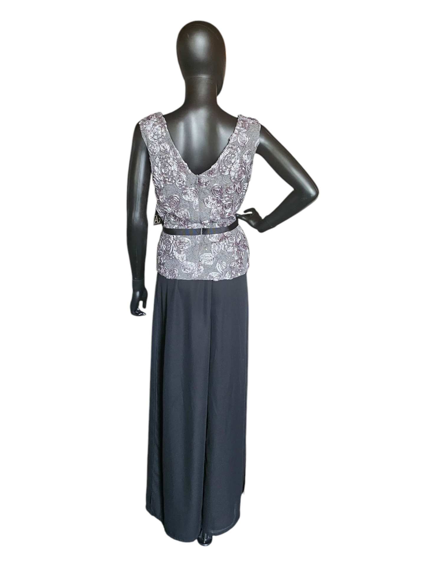 Alex Evenings 2-Piece Grey 3D Lace & Black Pant Formal Outfit